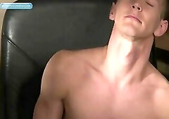 Darius Ferdynand solo Strip and Jerks off