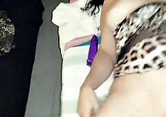 Amateur milf wife masturbates and squirts with huge toys