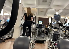 Quick Fuck in the Gym. Risky Public Sex with