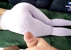 I spunk flow on my stepmom booty in hawt leggings during the time that that babe relaxing on the bed /CandyLuxxx