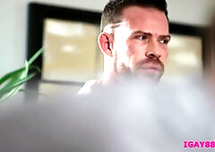 Hunk gays Nick Fitt and Liam Knox trade oral favors and anal pounding