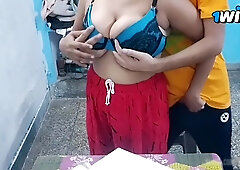 Mene Aaj Meri Tuition Teacher Ke Boobs Dekhe