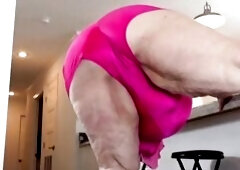 Large ass Slutty big beautiful woman mother i'd like to fuck in leggings Working out - Thick and curvy SSBBW - bust a nut in cunt - butt