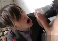 Homeless twink sucked dick for money