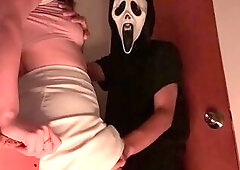 I'm home alone and when I enter the bath anything turns into a horror clip.