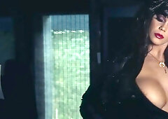 Wonderful MILF Alison Tyler breathtaking solo video