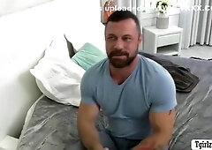 Jade Venus In Slut Tbabe Gets Bareback Fucked By Boyfriend And Her Stepdad