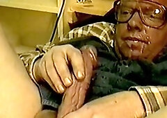 Daddy Kal blasts cum all over his face