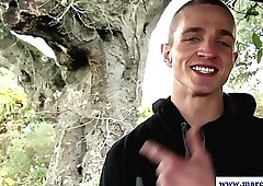 Masturbating muscular hunk jerking dick solo