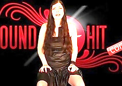 Suddenly my partner loved Ballbusting - an experience report