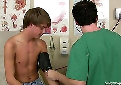 Justin Bieber goes to the doctor