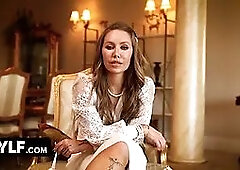 The super-sexy Nicole Aniston is the mylf of the month for august