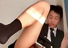 Asian straight plays his asshole