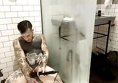 Muscle milf, ftm squirt