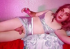 Hot greased BBW shemale crossdresser model shows off her smooth skin while having fun