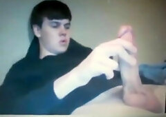 chubby young guy with huge cock on cam