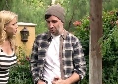 Lonely Cougars Share Strangers Huge Schlong