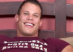 Solo: Noel's Journey Beyond Nervousness