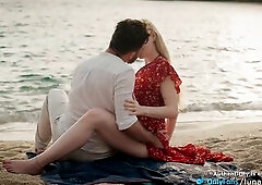 This isn't a performance, this is our beloved real outdoor date. See the voyage from the 1st touch to the last orgasm as the sun hits the water. 