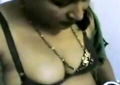 Big-Busted Indian Couple Amateur Sex Tape