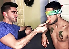 Kinky gaymers Alex Montenegro and Raphael wind up fucking happily