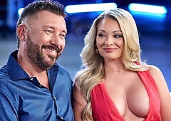 Blonde with round ass Alexa Leigh is jumping on a huge loaded dick