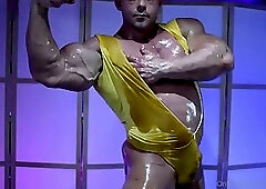 Mattia Vecchi Oiled Up Jack Off