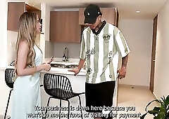 Sexy Golden-haired Pays Pizza Delivery Man with Her Cunt - Danner Mendez & Ambar Prada