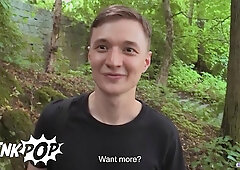 TWINKPOP - Twunk Hitchhiker Agrees For A Rapid Shag In Petrin Hill In Swap For Some Cash