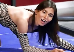 TRANS GIRLS - Muscular Korra Del Rio’s Supple Moves Entice Her Trainer Into A Sexy And Enormous Gym Bang