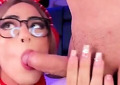 Shemale tranny gets blowjob before sucking