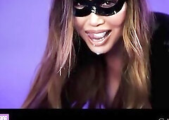 mother I'd like to fuck KIANNA DIOR CATWOMAN COSPLAY- two WEENIES Titfuck Large Facial