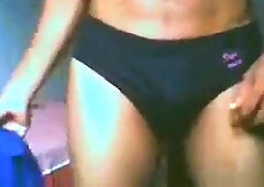 Thin Chinese Sri Lankan Boy Peels off on Cam