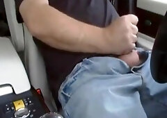 Bear exhibitionist cumshot in auto68