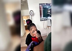 CUM THIRSTY SHEMALE PULLING ONE OUT