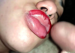 Creampie On The Sluts Big Lips, She Waits Eagerly For Hot Milk