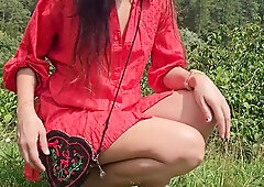 Verified Amateurs In Up Dress No Pantis # Pee N Flashing In Public Parc Area