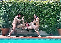 Home studs enjoy bareback outdoor orgy on swimming pool