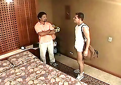 Hector Henrique bottoms for Julio Romano