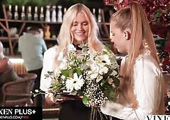 VIXEN Lovely Buxom Golden-haired Era Queen Rides Lonely Chap's Large Ramrod