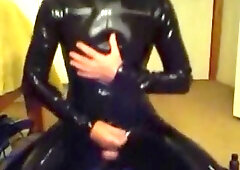 training in rubber with Machine