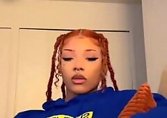 Slutty Honey Rubs Herself Numb