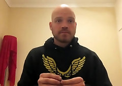 Big_Sexy Smoking and playing with dick