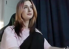 Amateur Webcam Chick Masturbates On Webcam More at