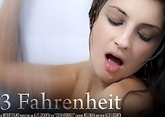 Sensual Melena A masturbates while taking a shower