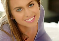 Rich teen fucking the shaft she always wanted