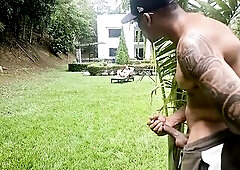 Curious Gardener Roughly Bangs His Concupiscent Boss Outdoors - Brandon Cruz & Alejandra Palacios