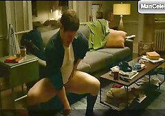 Adam Devine shows off bare butt