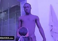 Admirable gives in to temptation with the gardener