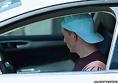 Student Isaac Parker gets down with Mature Hans Berlin